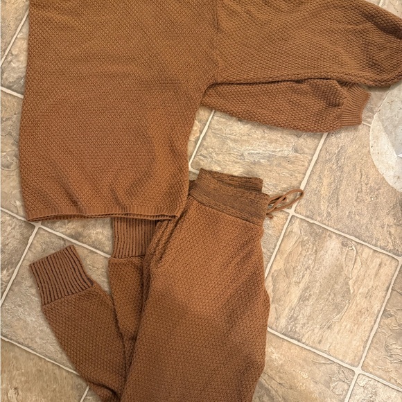 Nasty Gal Brown Knit Sweater and Pants Set - Picture 2 of 6